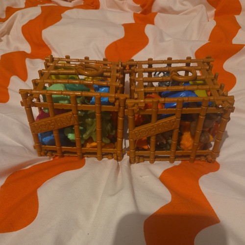 Mini boglins with - boglins, cage