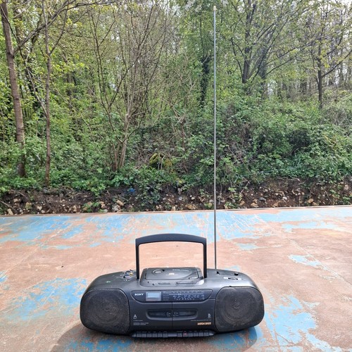 Sony cfd 110l ghetto blaster - sony,
