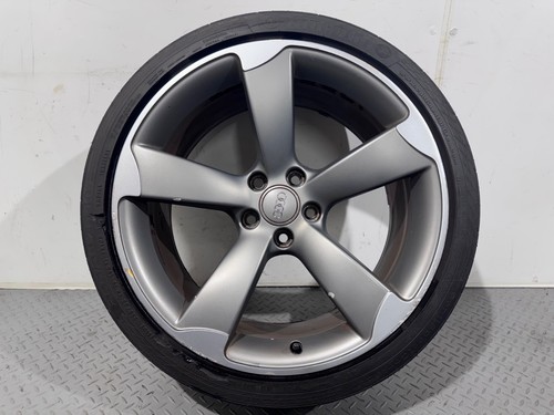 Audi s line - s5,