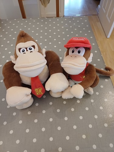 Donkey diddy kong official - diddy,
