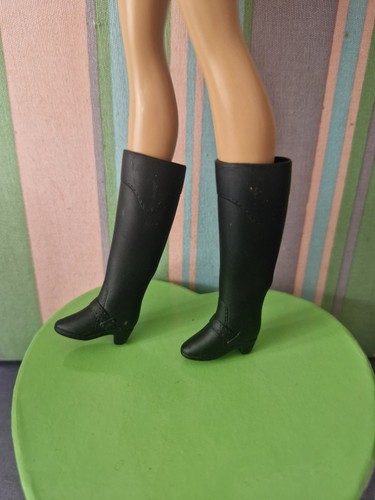 Vintage mattel barbie doll - mattel,