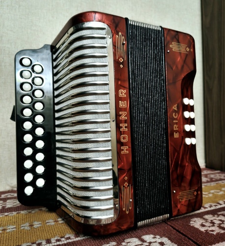 Close new hohner erica c - to, c/f