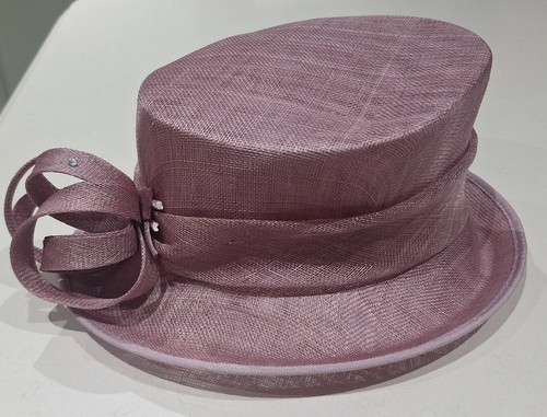 Elegant sinamay wedding hat - sinamay,