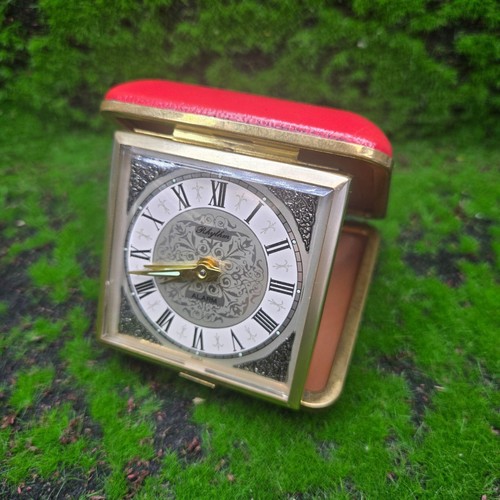Rhythm red mechanical travel - mechanical,