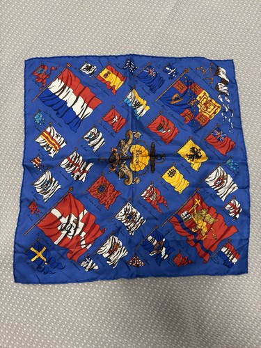 Hermès pavois silk gavroche - hermès,