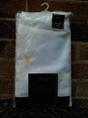 Dunelm honesty white - "honesty", white/cream