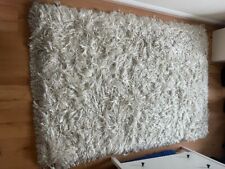Julien Macdonald Plush Sparkle Rug 170 x 120 Plus Two Zipped Cushions