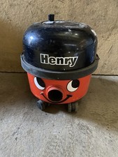 Numatic  HENRY HVR160-11 Vacuum Cleaner Corded 620w 220-240V +  No Accesories