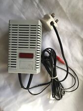 ULIMATIC TYPE 1209794900 AUTOMATIC BATTERY CHARGER 110/220V - 12VDC 800mA