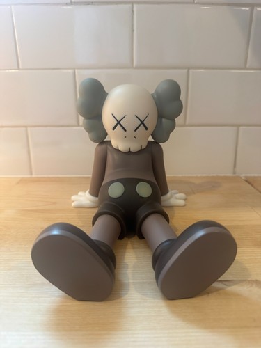 Kaws holiday taipei companion - kaws,