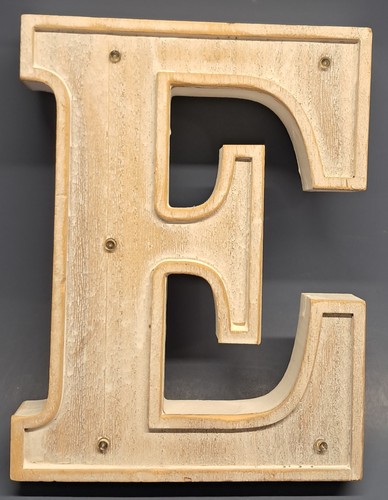 Letter initial ornament e - letter,