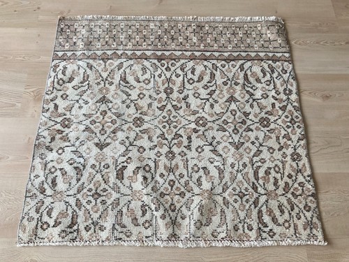 Brown rug turkish - turkish,