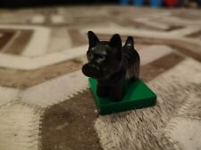 Duplo Dog Scottish Terrier (Scottie) on Medium Green Base Item No: 2299c03pb01