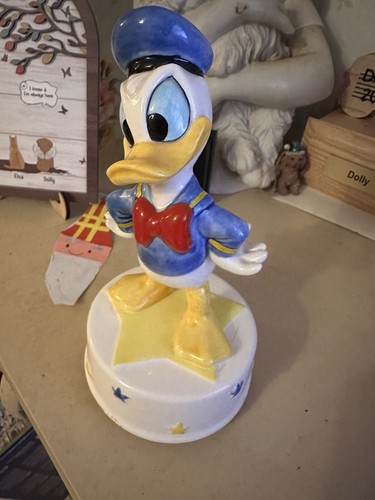 Disney donald duck music box - donald,