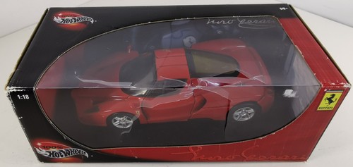 Hot wheels 100 ferrari - hot,