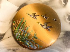 Stratton ducks vintage Powder