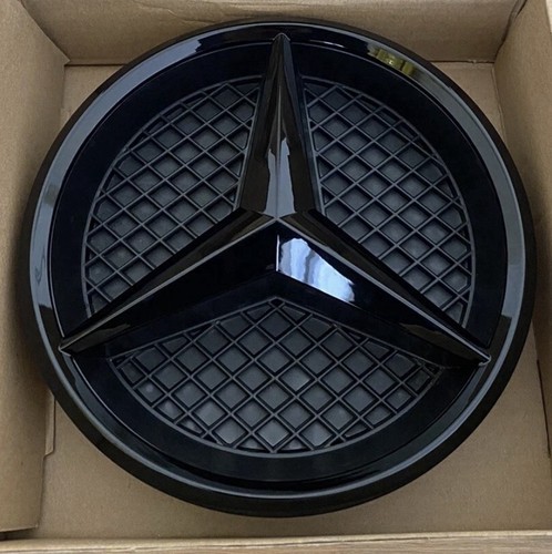 Mercedes gloss black front - black,