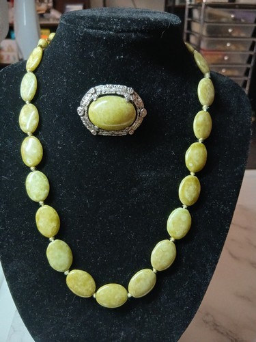 Vintage hand knotted - hand,