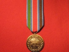 FULL SIZE UNITED NATIONS UN BOSNIA MEDAL UNPROFOR WITH RIBBON IN MINT CONDITION