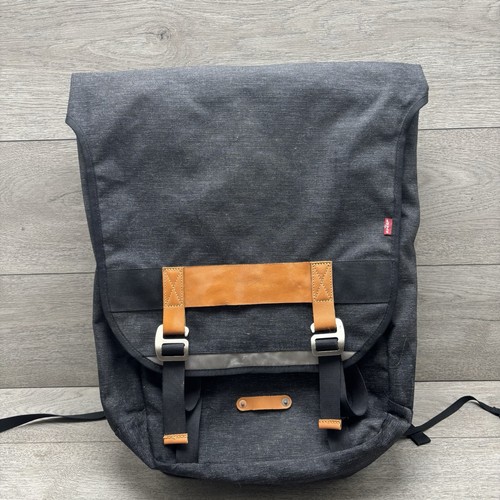 Levi commuter rolltop - levi's,