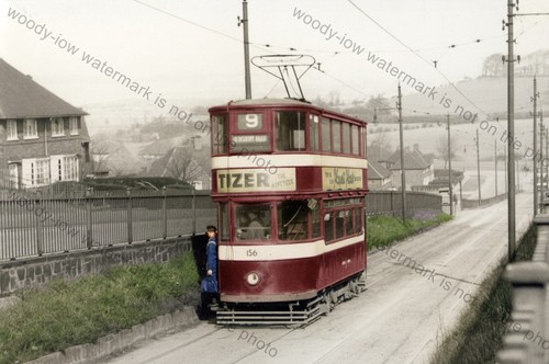 Zc057 leeds tram 156 to - -,
