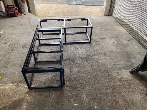 Shape seat pull out bed - l,