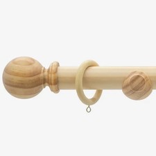 Curtain Pole - Wooden w/ Rings