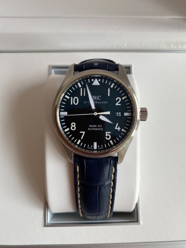 Iwc schaffhausen pilot watch - iwc,