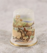 Foxhound & Horses Fox hunting scene china thimble pedigree dog collectable