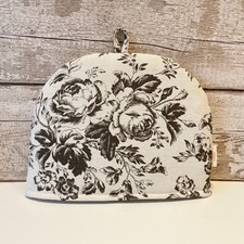 Handmade linen tea cosy-