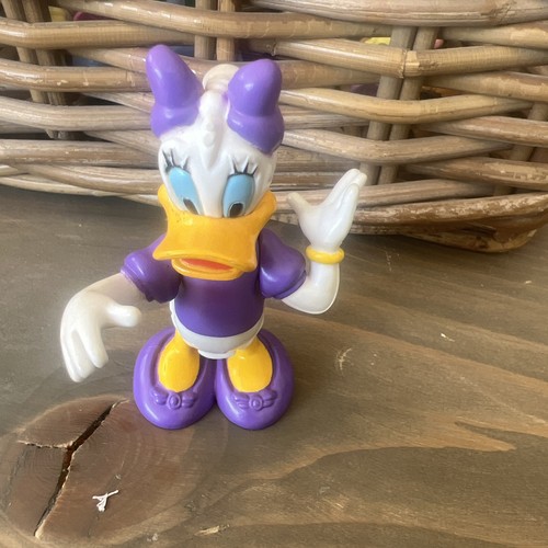 Daisy duck figurine 2008 - duck,