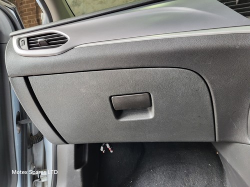 Vauxhall astra glove - glove, box