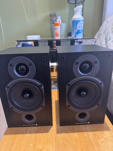 Used hifi bookshelf speakers - used,