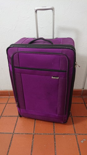 Samsonite suitcase luggage - samsonite,