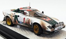 Kyosho 1/18 Scale Model Car 08139A - Lancia Stratos HF Altalia Diorama