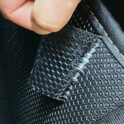 Car carpet mat - clips, retainers