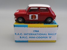 Corgi No 225 / 333 Austin