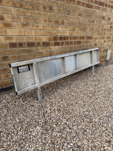 Ifor williams headboard fits - headboard,