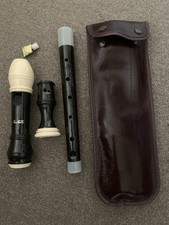 Aulos Treble Recorder with Original Soft Case and cleaning stick. 