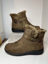 New Cotton Traders Size 7