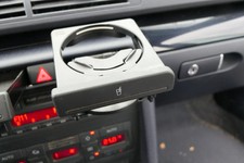 Audi A4 8E B6 B7 cup holder