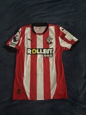 Match Worn Kyle Walker Peters Southampton FC Home Shirt