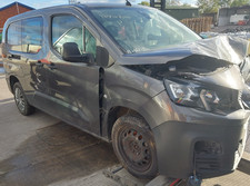 ADBLUE TANK PEUGEOT PARTNER