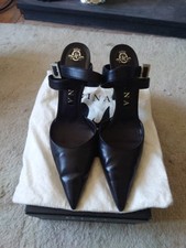 Gina Shoes Size 5.5 stunning