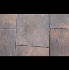 Vintage Manor paving flag