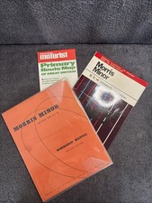 2 x Vintage Car Morris Minor -