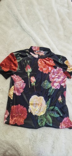 Zara flower detail floral - flower,