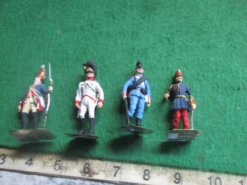Kit built military figures - kit,