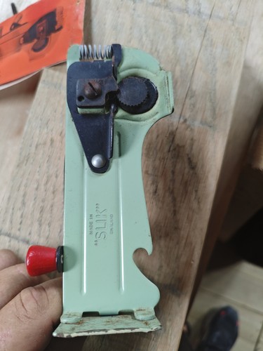 Silk can opener vintage - opener,