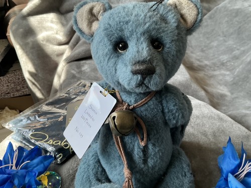 Charlie bears seamus ltd - bears,